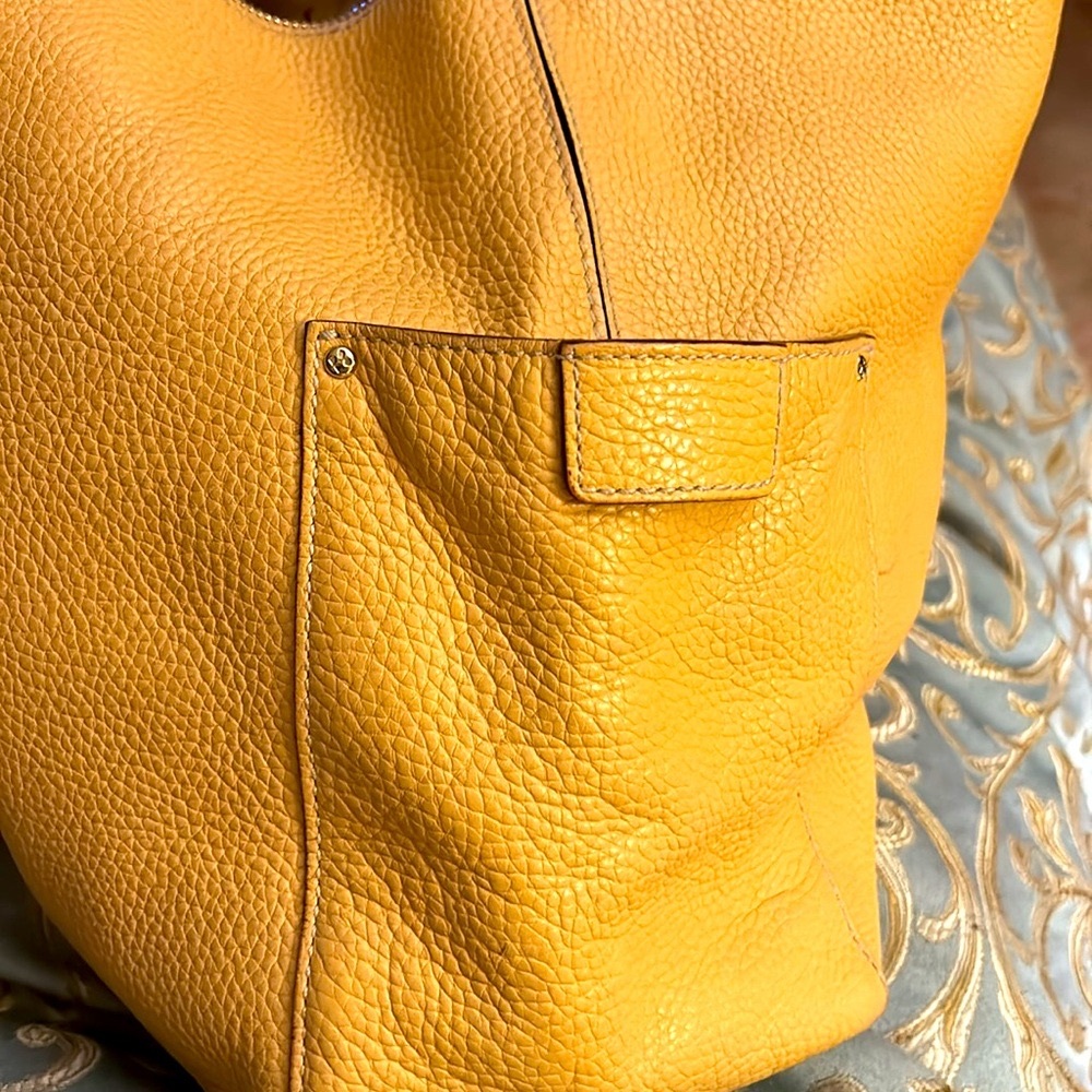 Kate Spade Tan Leather Shoulder Bag.   “Look at straps” - Picture 6 of 10